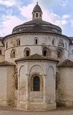 Chevet de l'église.