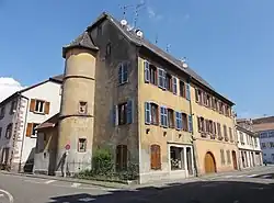 Maison (XVIe-XVIIIe),38 rue Jean-Jaurès.