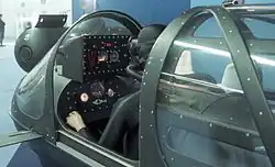 Le cockpit d'un sous-marin Havas Mark V. Il ressemble au cockpit d'un avion de chasse.