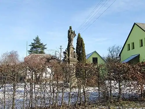 Statue de Saint Jean Népomucène.
