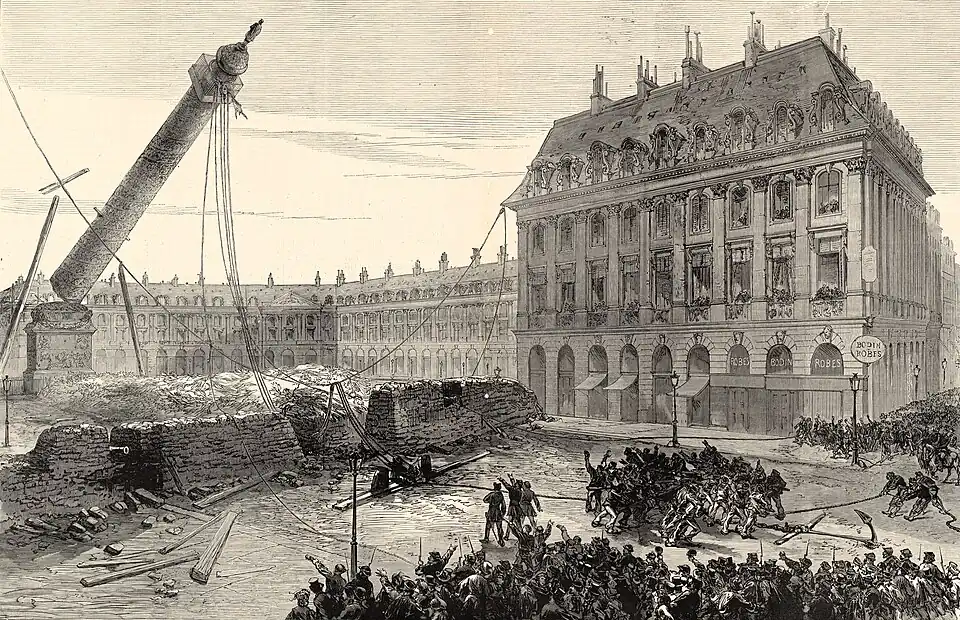 Renversement par les Communards de la colonne Vendôme portant la statue de l'empereur Napoléon Ier, le 16 avril 1871.