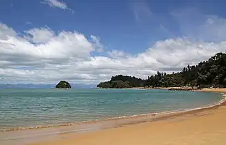 Île Ngaio depuis le rocher de la pomme fendue, le 28 novembre 2016.