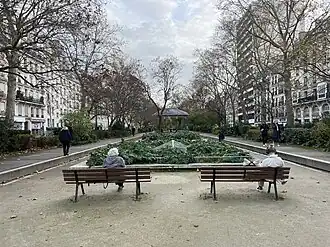 Image illustrative de l’article Square Dominique-Bernard