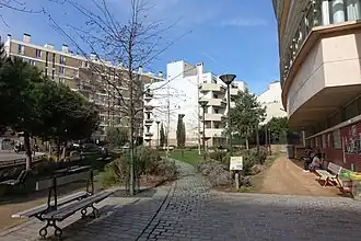 Image illustrative de l’article Square de la Place-de-la-Réunion