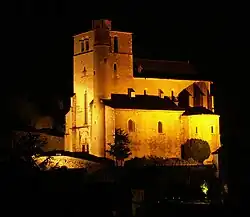 L'église de nuit.
