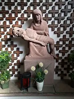 Notre-Dame des Douleurs, église Saint-Ambroise, Trèves (1950).