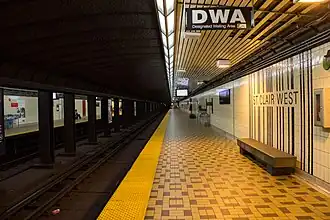 Image illustrative de l’article St. Clair West (métro de Toronto)
