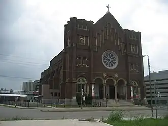 Façade de l'église.