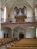 collégiale baroque, tribune et orgue.
