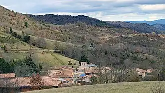 Le village vu de l'ouest.