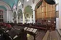 Vue de l'intérieur du temple et des orgues.