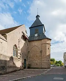 Le clocher de l'église.