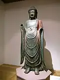Bouddha Bhaisajyaguru. Bronze doré et pigments, H. 179 cm. Musée national de GyeongjuFin VIIIe&nbsp;siècle