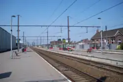 voies, quais et abris