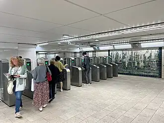 Le hall d'accueil de la station, réaménagé en 2019.