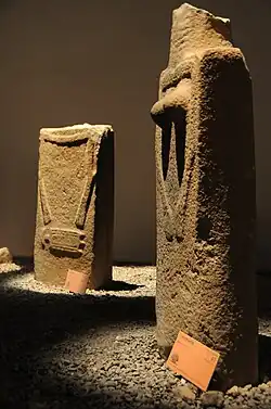 Statue-menhir dans le musée.