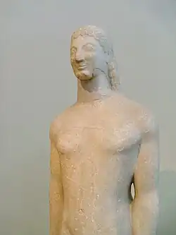 Statue de Kouros, île de Théra, Grèce, art grec archaïque. Le visage des kouroi a pu inspirer Bourdelle.