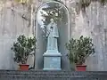 Statue près de l'église de la Conception à Gênes