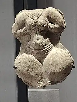 Statuette d'Ishtar Inanna. Suse. Terre cuite beige clair. H. 8,5 cm. IIIe&nbsp;millénaire AEC