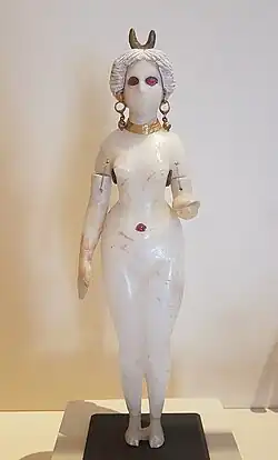 Statuette de femme nue en albâtre
