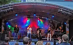 Description de cette image, également commentée ci-après