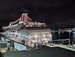 Le Baltic Princess à quai.