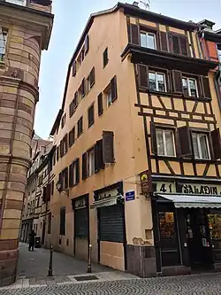 nos&nbsp;39 et 41 de la Grand-Rue.