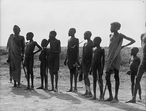 photo d'un groupe de Shilluk en 1936