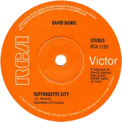 Description de l'image Suffragette City by David Bowie UK vinyl single.png.