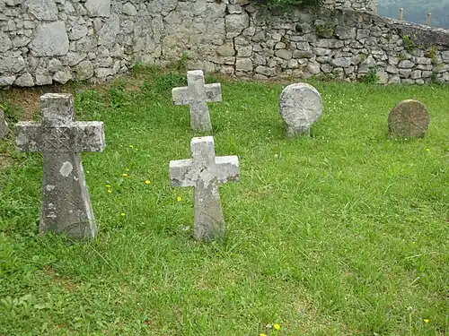 Stèles discoïdales à Suhare.