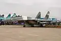 Le second prototype (no&nbsp;902) du Su-35 modernisé (Su-35S) à l'exposition MAKS 2009, pendant laquelle le ministre de la Défense russe commanda une deuxième série d'appareils.