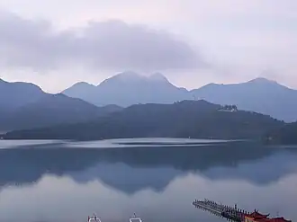 Image illustrative de l’article Lac du Soleil et de la Lune