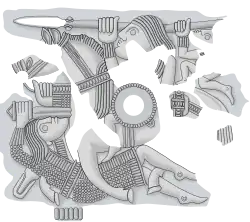 Le motif similaire du casque de Sutton Hoo.