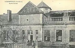 Carte postale du château en ruines.