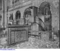 Photo de l'intérieur de la grande synagogue prise vers 1900 (Jewish-Encyclopedia)