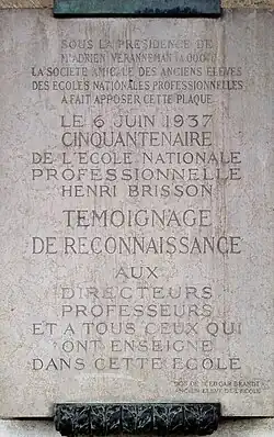 Lycée Henri-Brisson à Vierzon.