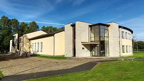 Maison de la Culture.