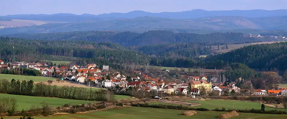 Panorama de Třemošná.