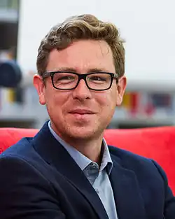 Description de l'image Tadeusz Dąbrowski (poeta, krytyk literacki) 2015.jpg.