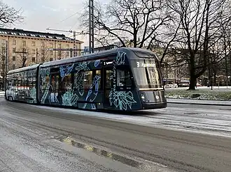 Rame de tramway dans Pirkankatu.