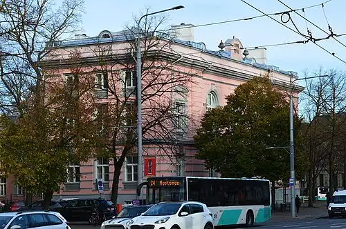 Bâtiment principal de la bibliothèque.