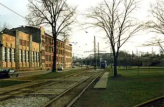 La rue Vana-Lõuna tänav jusqu'au viaduc de Pärnu mnt en 2010.