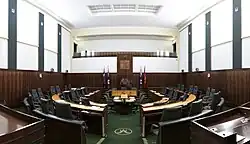 Description de cette image, également commentée ci-après