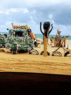 Recyclage artistique.