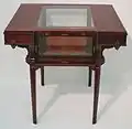 Table (1914-15) de Eugenio Quarti, Wolfsonian-FIU Museum (USA)