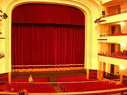 Image du rideau de scène