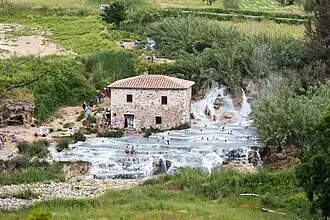 Thermes de Saturnia en Toscane en Italie.