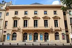 Description de cette image, également commentée ci-après