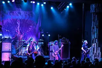 Description de cette image, également commentée ci-après