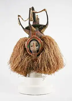 Masque d'initiation ndeema.